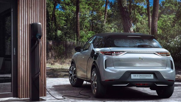 DS 推出 DS 3 Crossback 纯电动版