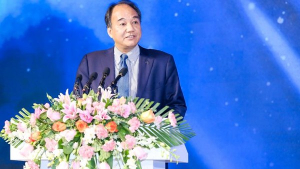 叶盛基：中国新能源汽车产业发展和趋势