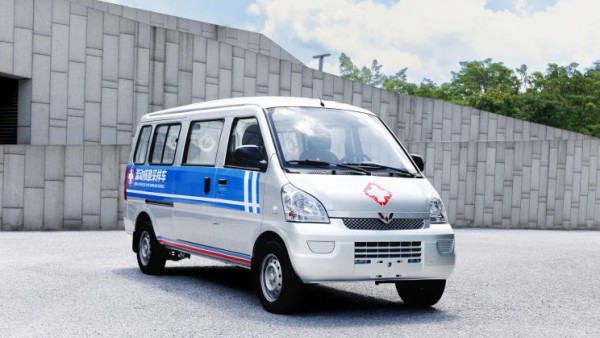 首批发运上海 五菱正式推出核酸采样车