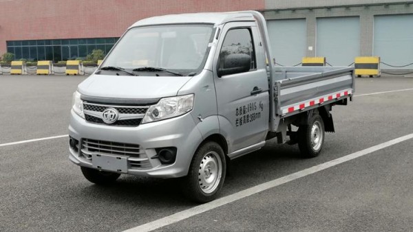售4.68万起 明君华凯VB06/VE06上市
