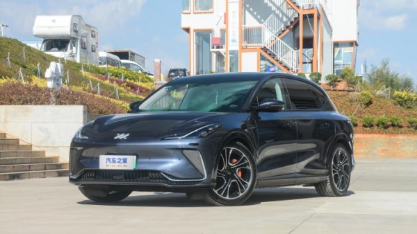 智己汽车：智己LS7三月份共交付1937台