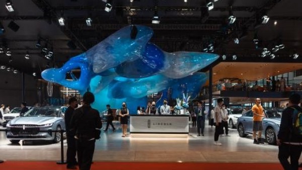 为什么上海车展众多车型，独独林肯Z被网友种草？