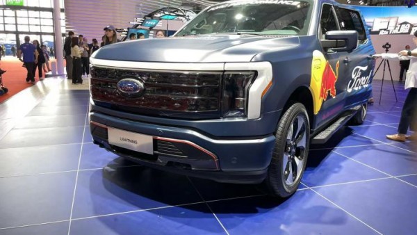2023上海车展：福特F-150 Lightning