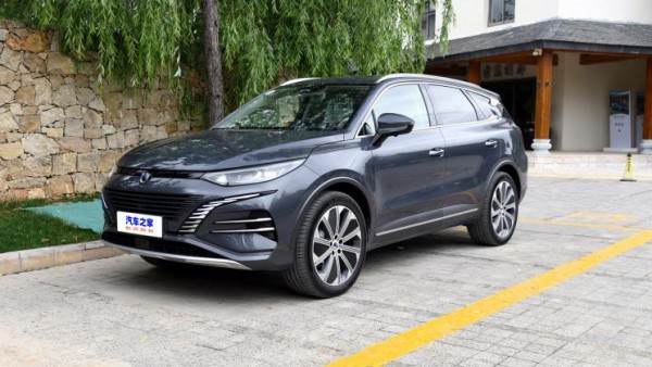 腾势N8/D9 DM-i新车将于8月5日正式上市