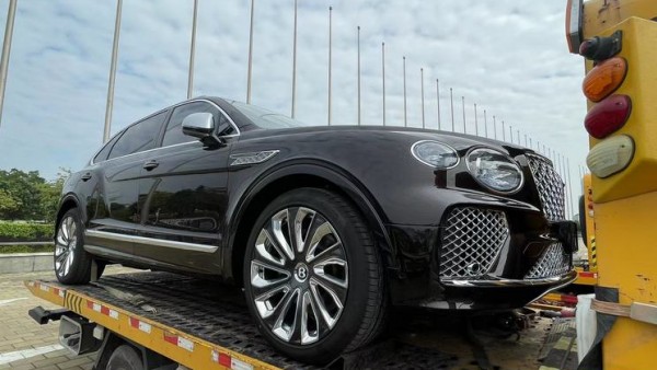 2023广州车展探馆：添越长轴距MULLINER