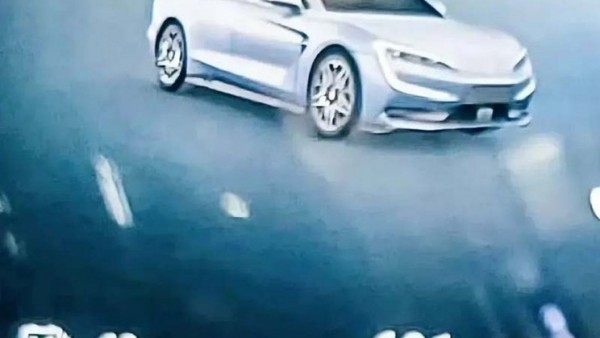 续航破千实锤？仰望U6实车谍照来了！