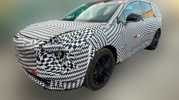 或为旗舰级SUV 昊铂AH8谍照首次曝光