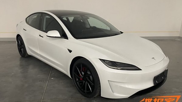 新款Model 3高性能全驱版申报图曝光