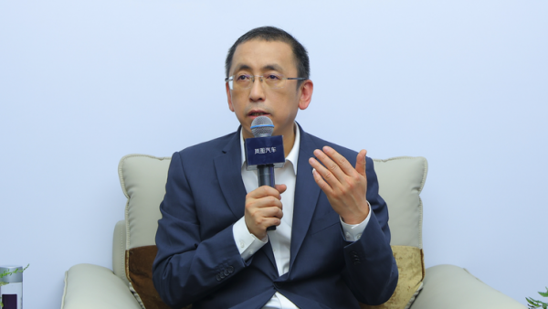 岚图计划构建百万用户服务体系：2026年渠道网络将达1000家
