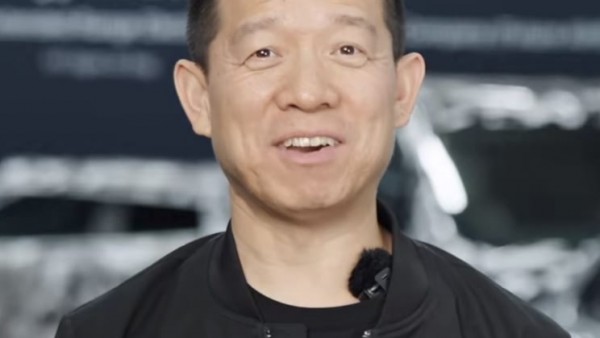 贾跃亭临危受命出任FF联席CEO 力争FX量产后两年内产销达数万台