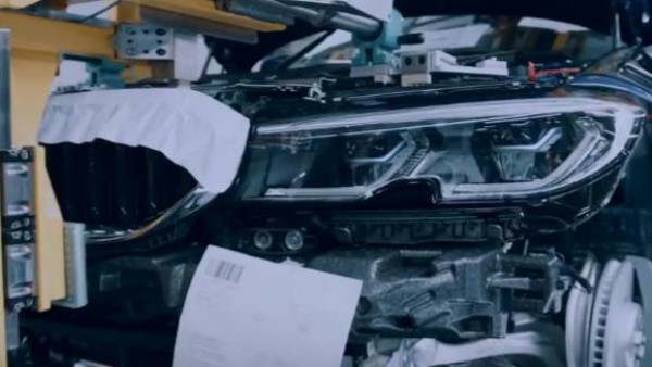 新一代宝马3系更多预告 巴黎车展首发