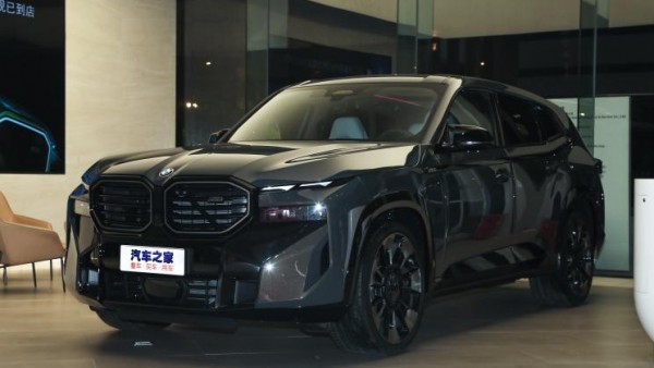 售价230万元 宝马旗舰SUV XM正式上市