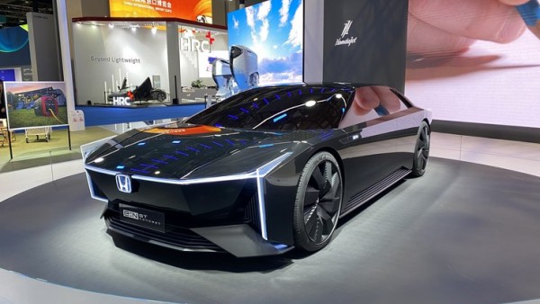 2023进博会：本田e:N GT Concept亮相
