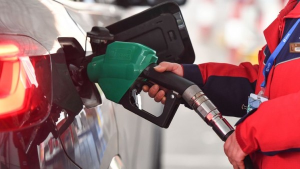 发改委：2月19日国内成品油价不作调整