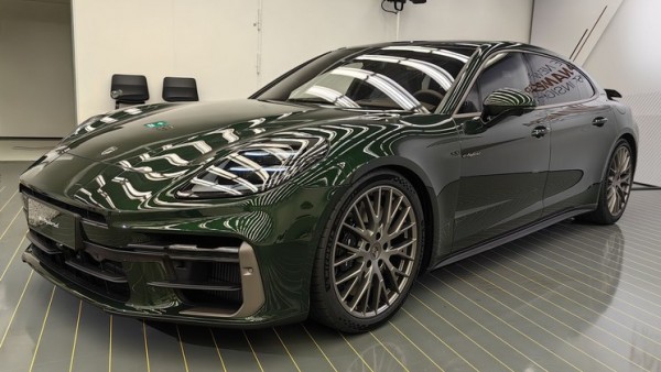 保时捷Panamera E-Hybrid售128.8万起