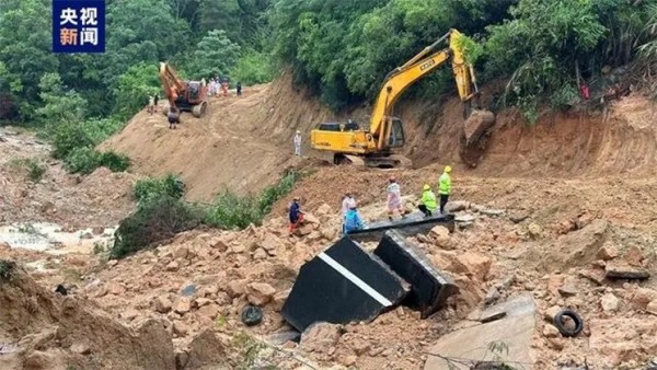 广东梅大高速路面塌陷事故已致36人遇难