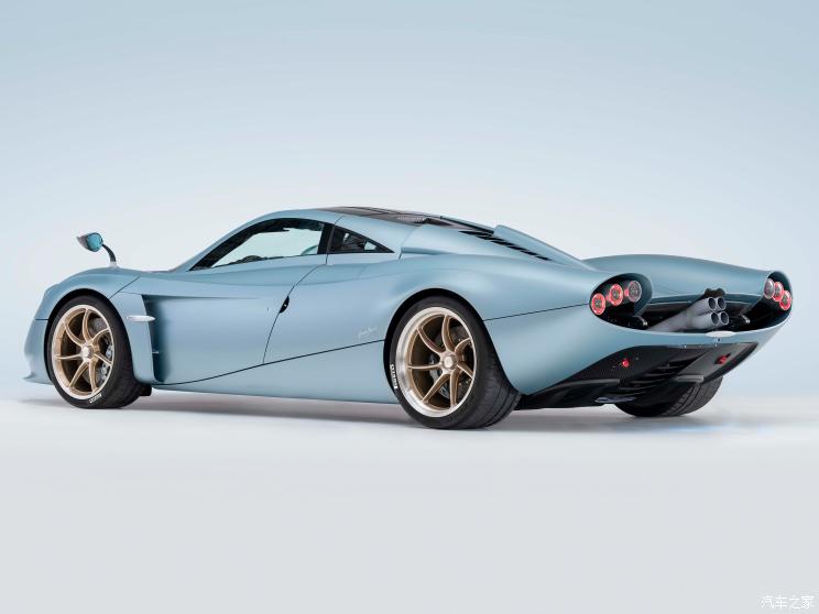 帕加尼 Huayra 2022款 Codalunga