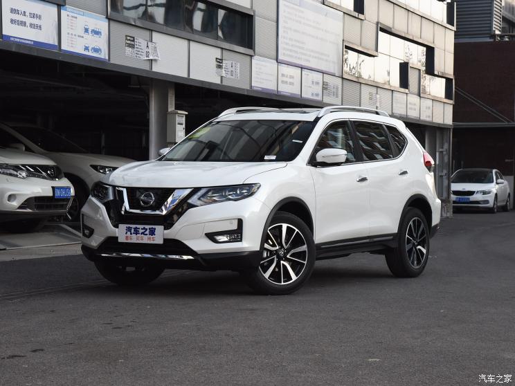 东风日产 奇骏 2020款 2.5L XV Premium CVT 4WD至尊领航版