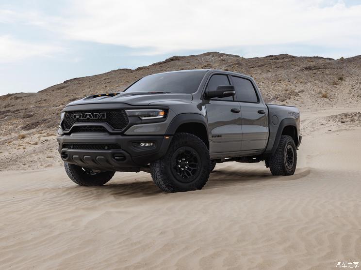 道奇(进口) RAM Trucks 2023款 1500 TRX Lunar Edition