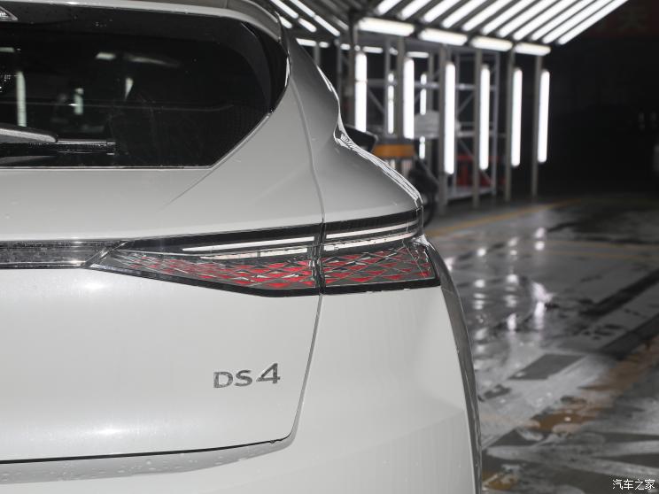 DS(进口) DS 4 2023款 1.6T 基本型