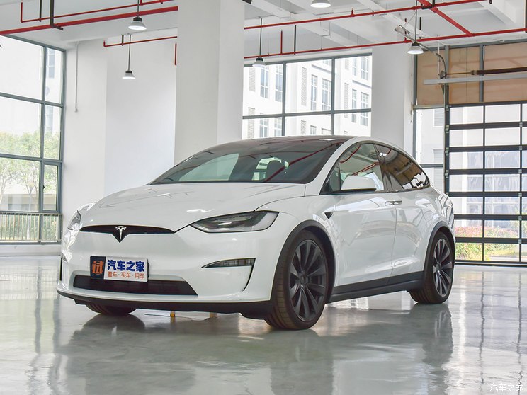 特斯拉（进口） Model X 2023款 三电机全轮驱动 Plaid版