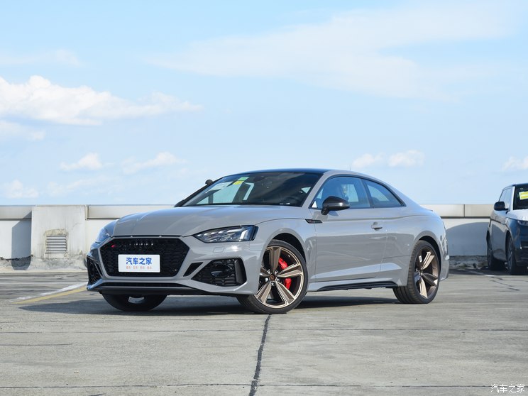 Audi Sport 奥迪RS 5 2023款 RS 5 2.9T Coupe 暗金版