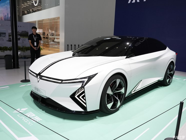 东风本田 灵悉L 2023款 Concept