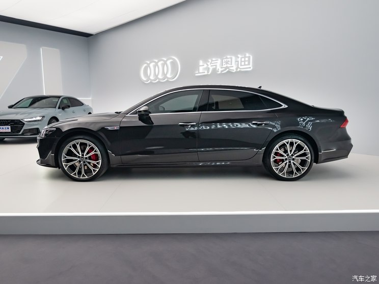 上汽奥迪 奥迪A7L 2024款 55 TFSI quattro S-line 高配版